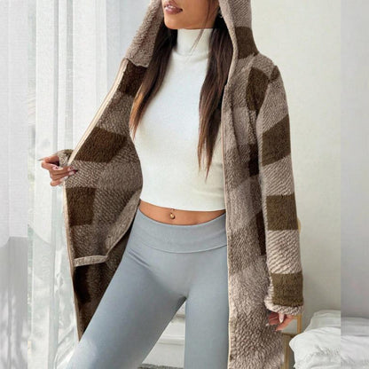 🔥 Tijdelijke Aanbieding ✨ Dames Geruite Jas met Capuchon en Ritssluiting – Trendy Look & Comfortabele Warmte 🧥