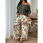 Tweedelige set voor dames: top met blote schouders en broek met print