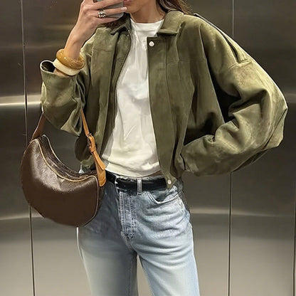 🔥 Tijdelijke Korting 🧥 Dames Suède Pilotenjack – Trendy bomberstijl, zachte uitstraling & elegante herfstlook ✨