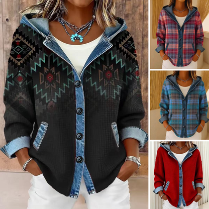🔥 Vandaag Extra Voordelig 🧥 Seizoensjas met knopen en capuchon, patchwork‑detail, ruim silhouet ✨ Comfortabel voor dagelijks gebruik