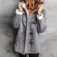 🔥 Nieuw & Trendy 🧥 Dames Suède Jas met Capuchon en Pluche Voering ✨ warme uitstraling, zachte comfort & elegante winterstijl