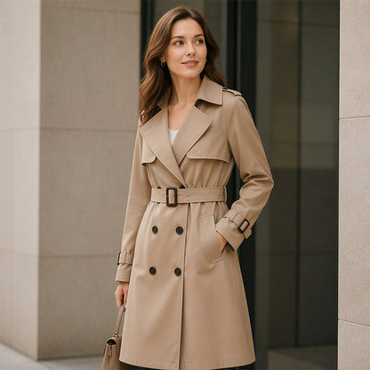 ✨ Nieuwe Collectie – Dames trenchcoat met riem 🧥 Elegante double-breasted stijl, soepele valling & tijdloze uitstraling ✨